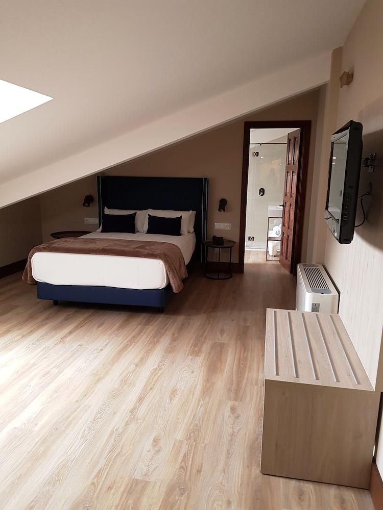 Maria Cristina Hotel 4*