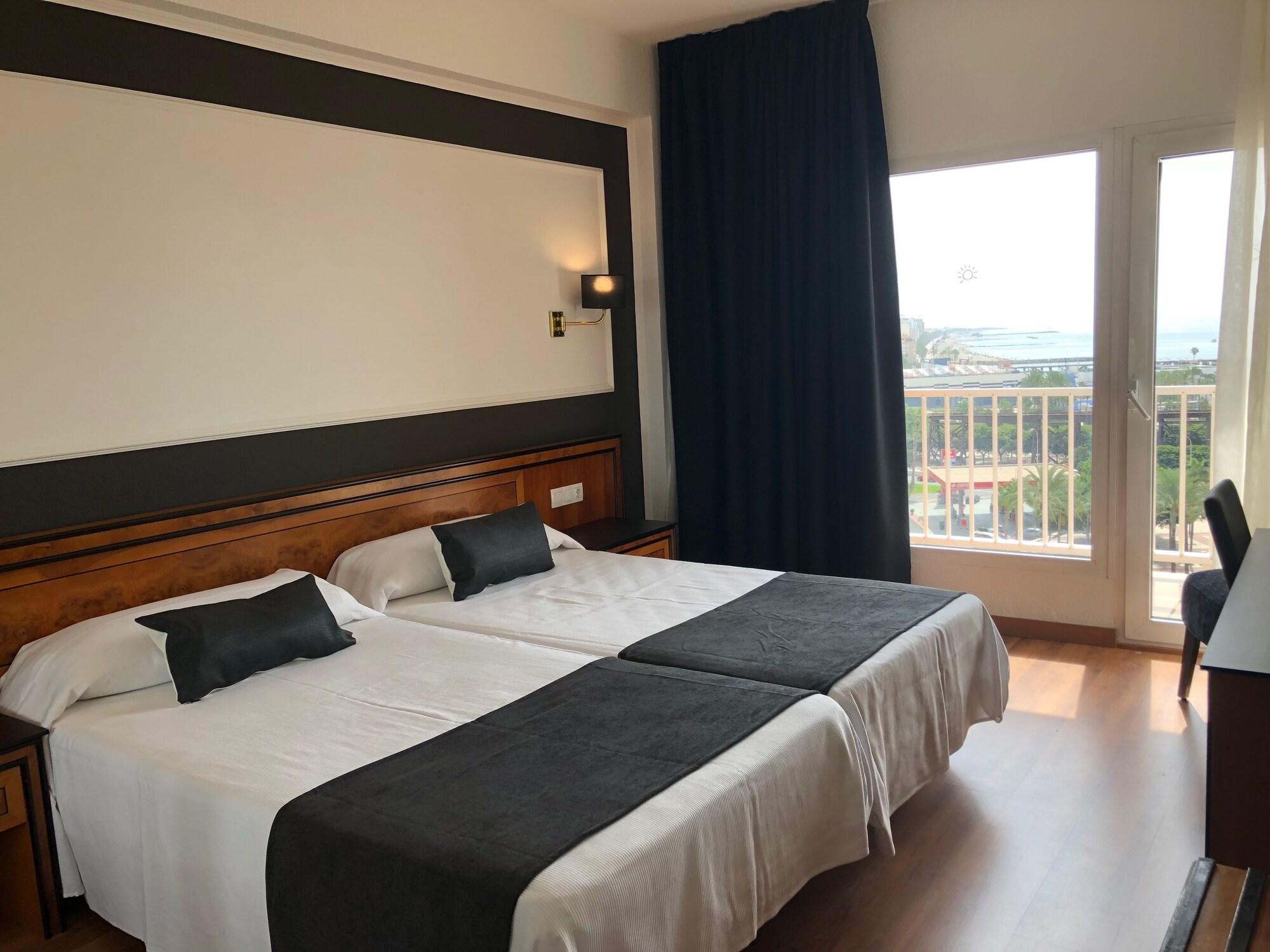 Hotel Ohtels Gran Almería
