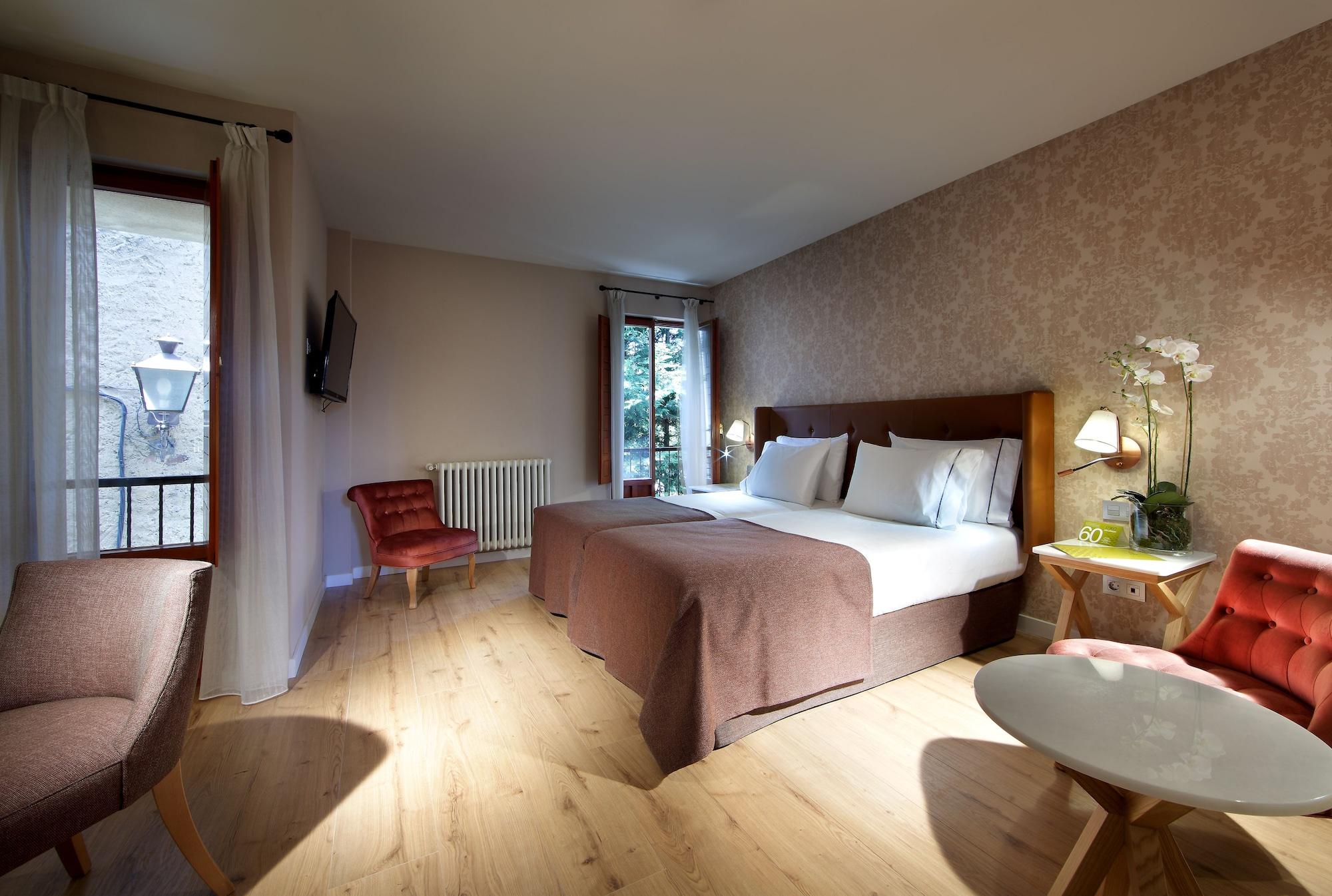 Exe Casa De Linajes Hotel 3*