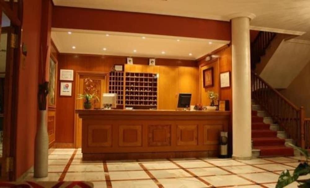 Acosta Vetonia 3*