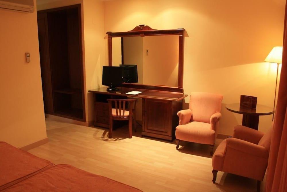 Acosta Vetonia 3*