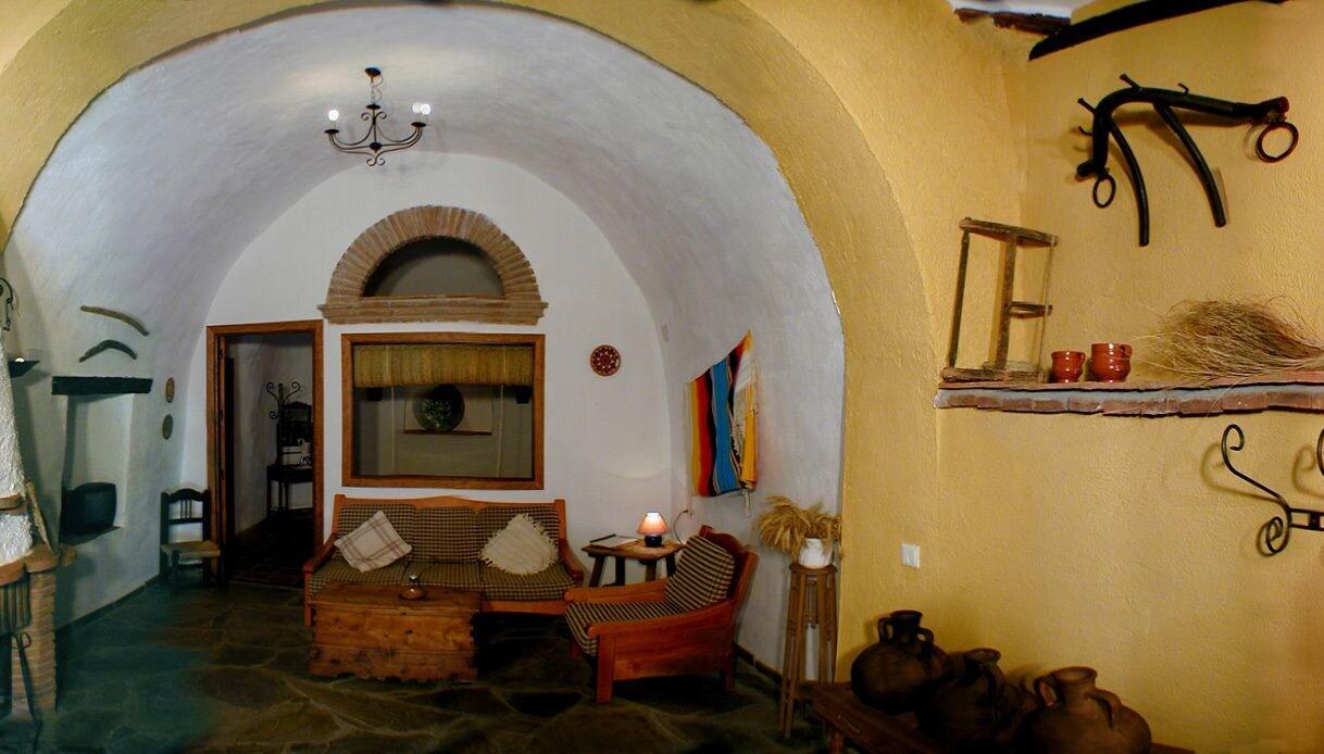 Cuevas Del Tio Tobas Alcudia de Guadix