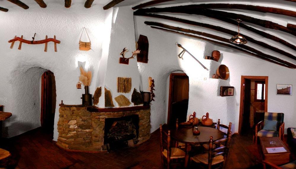 Cuevas Del Tio Tobas 3* Alcudia de Guadix