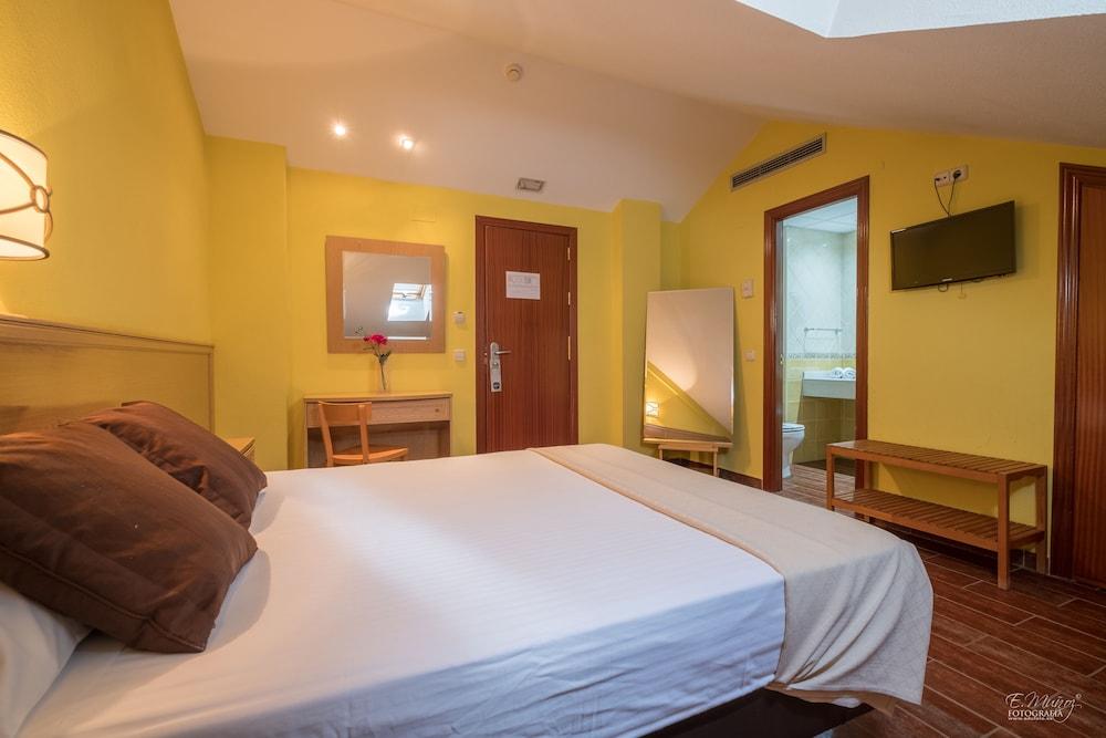 Vivar Hotel Grinon