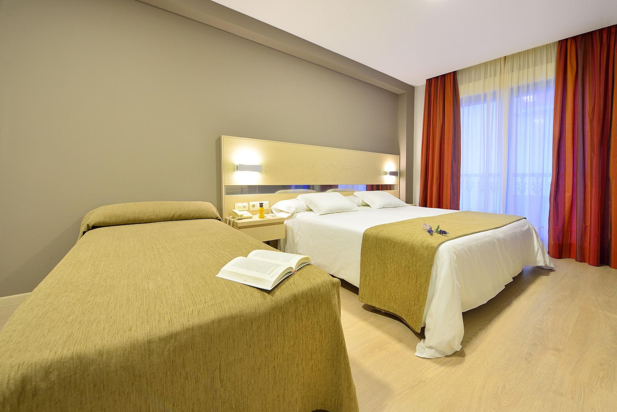 Hotel Puente De La Toja