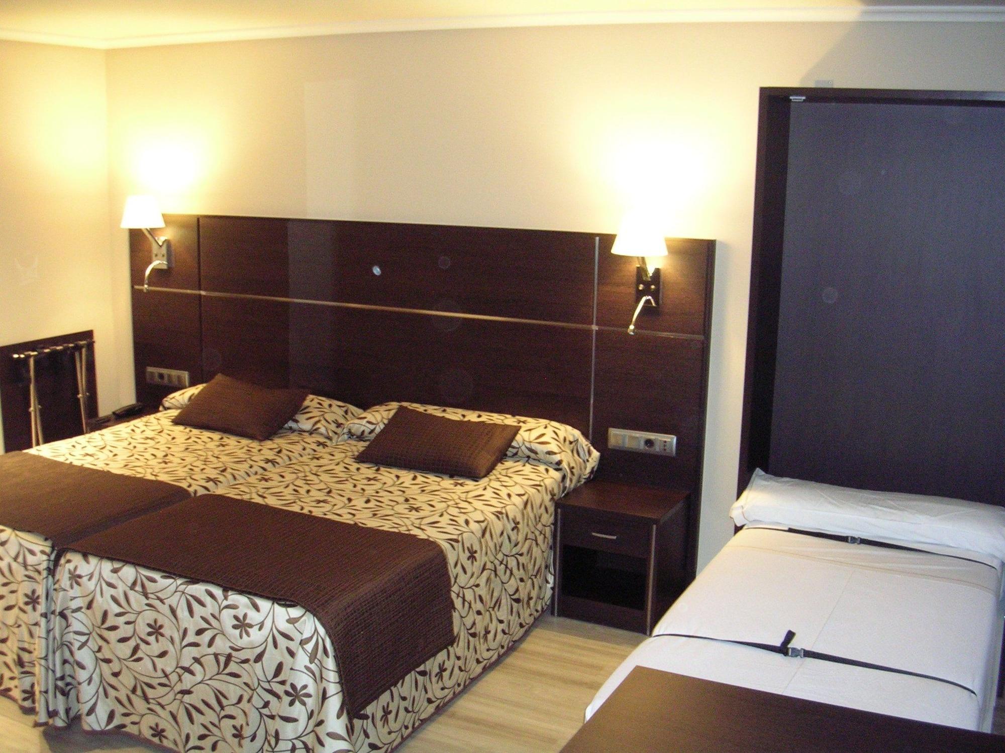 Francisco Ii Hotel Ourense