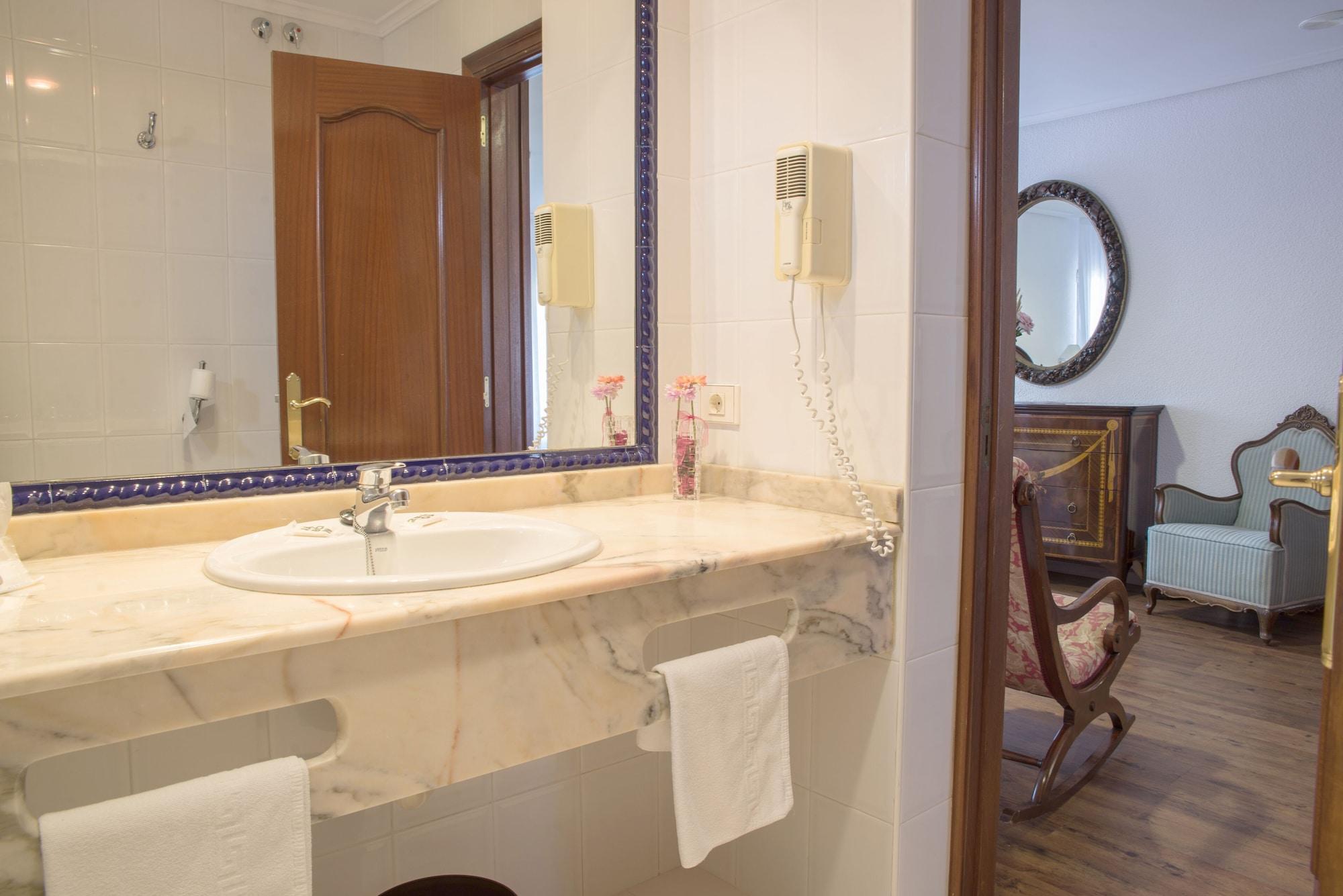 Hotel Museo Infantes 3*