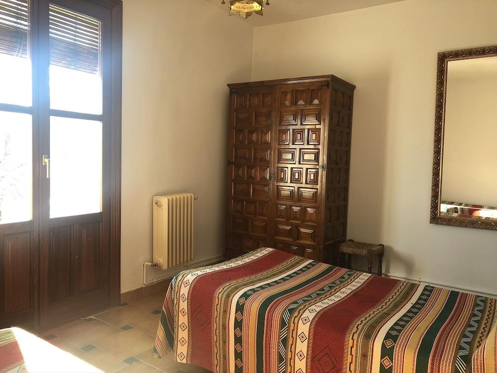 Hotel Rural Poqueira