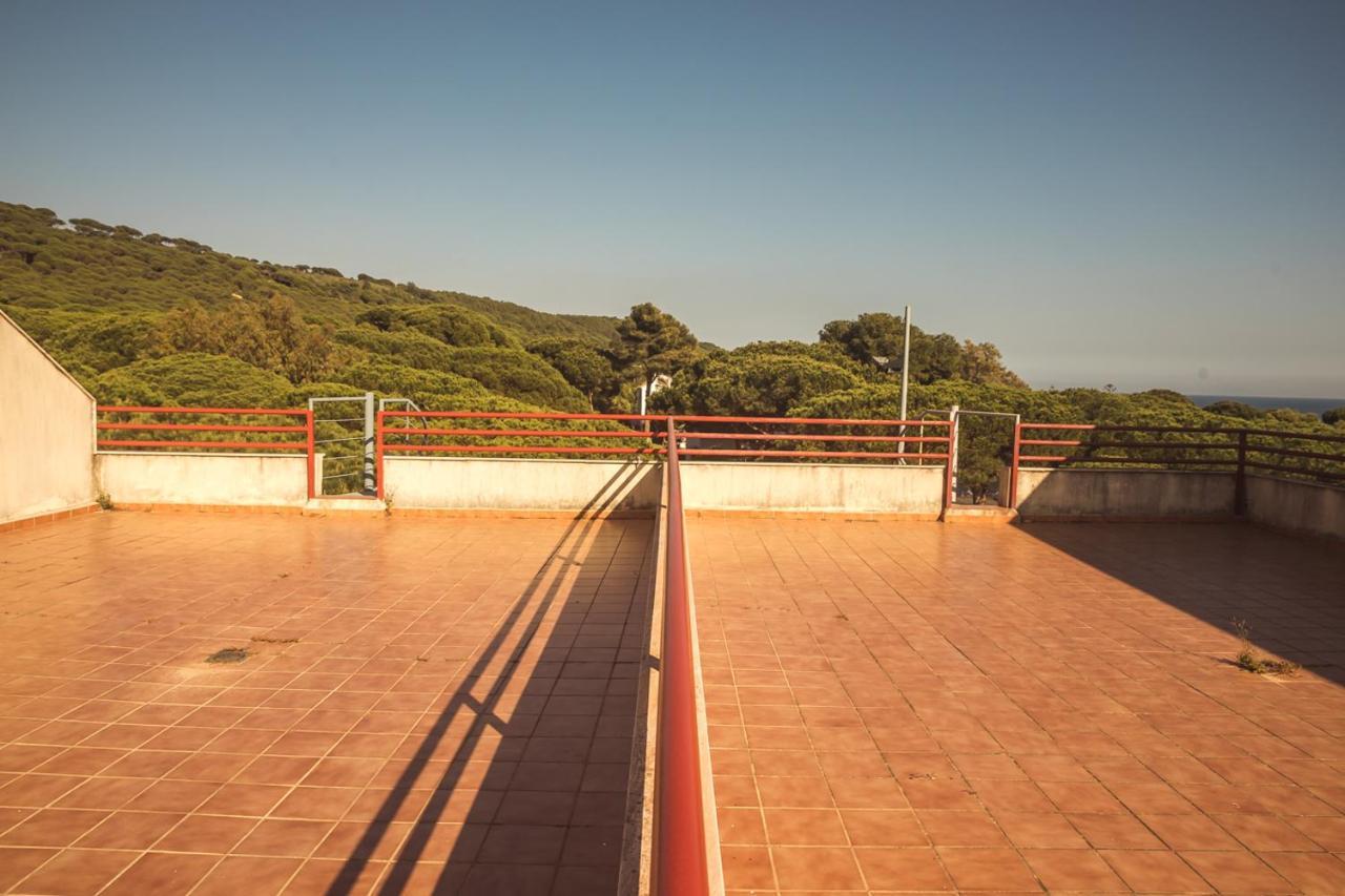 Con Piscina Y Garaje En Caños De Meca. Apartamento *