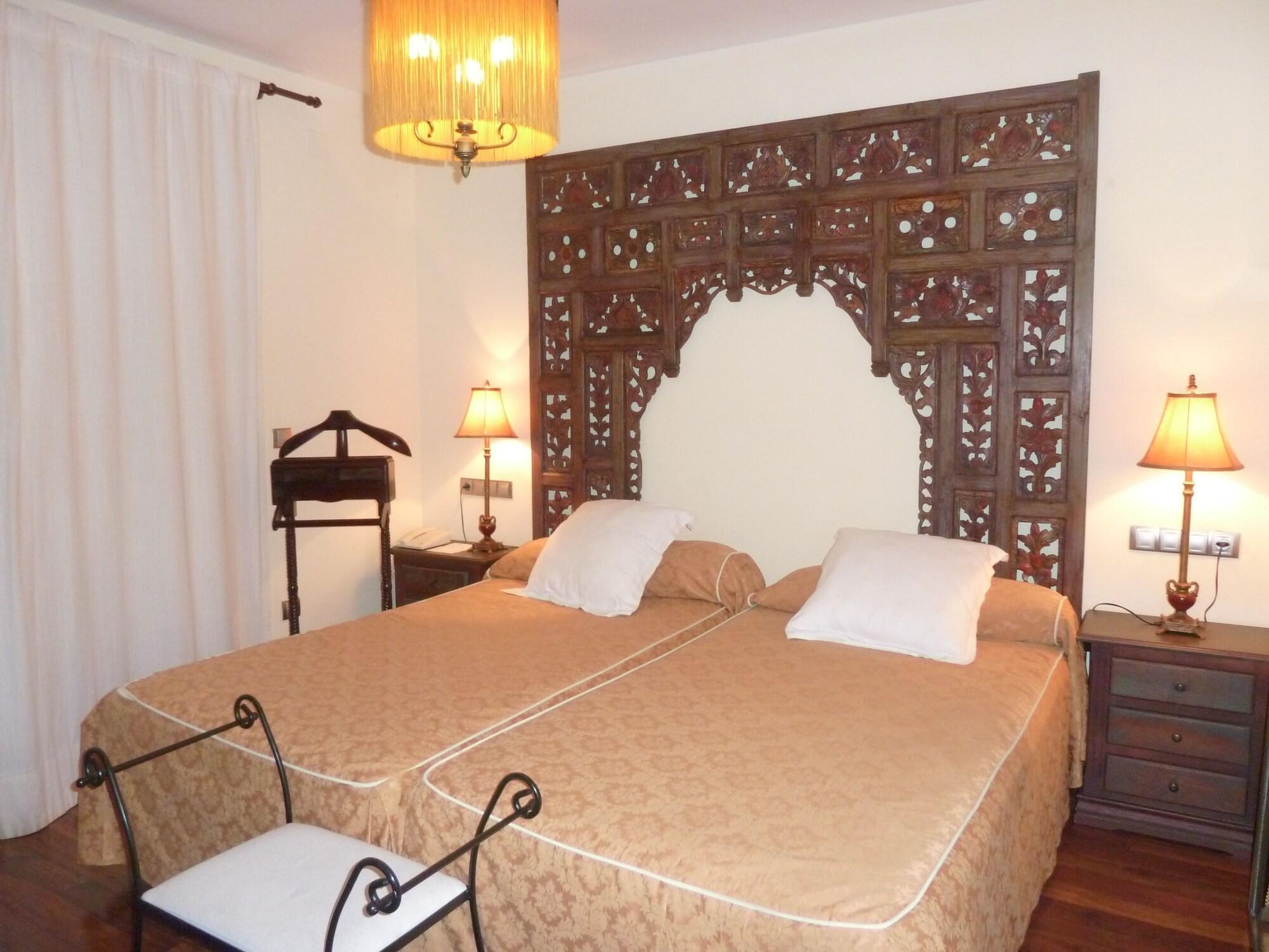 Sierra De & 3* Hotel 3*