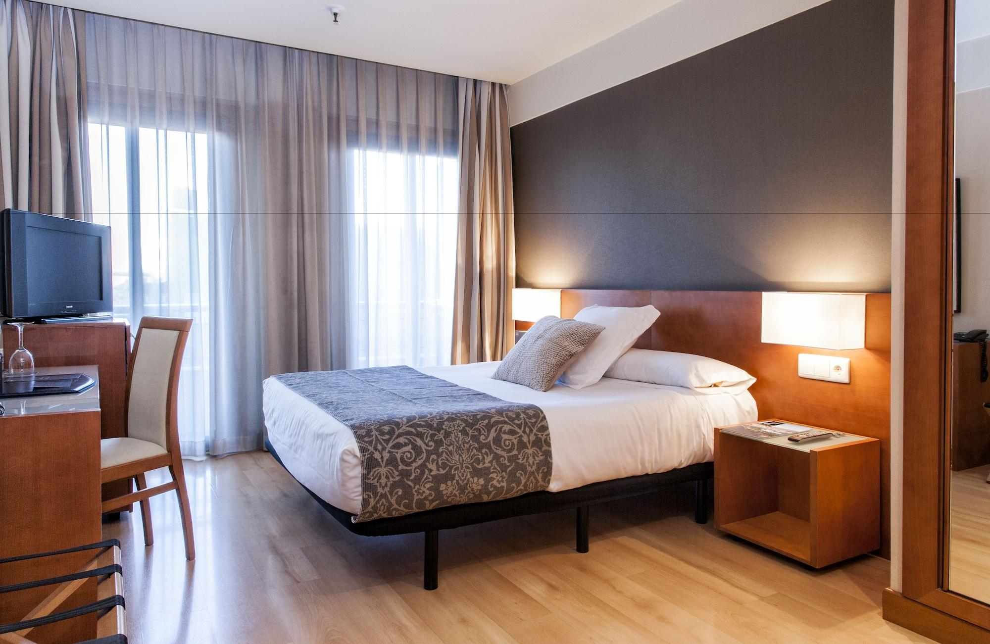 Hotel Zenit Don Yo 4*