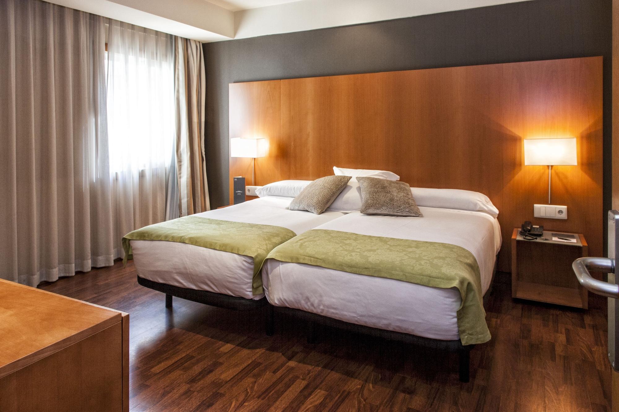 Hotel Zenit Don Yo 4*