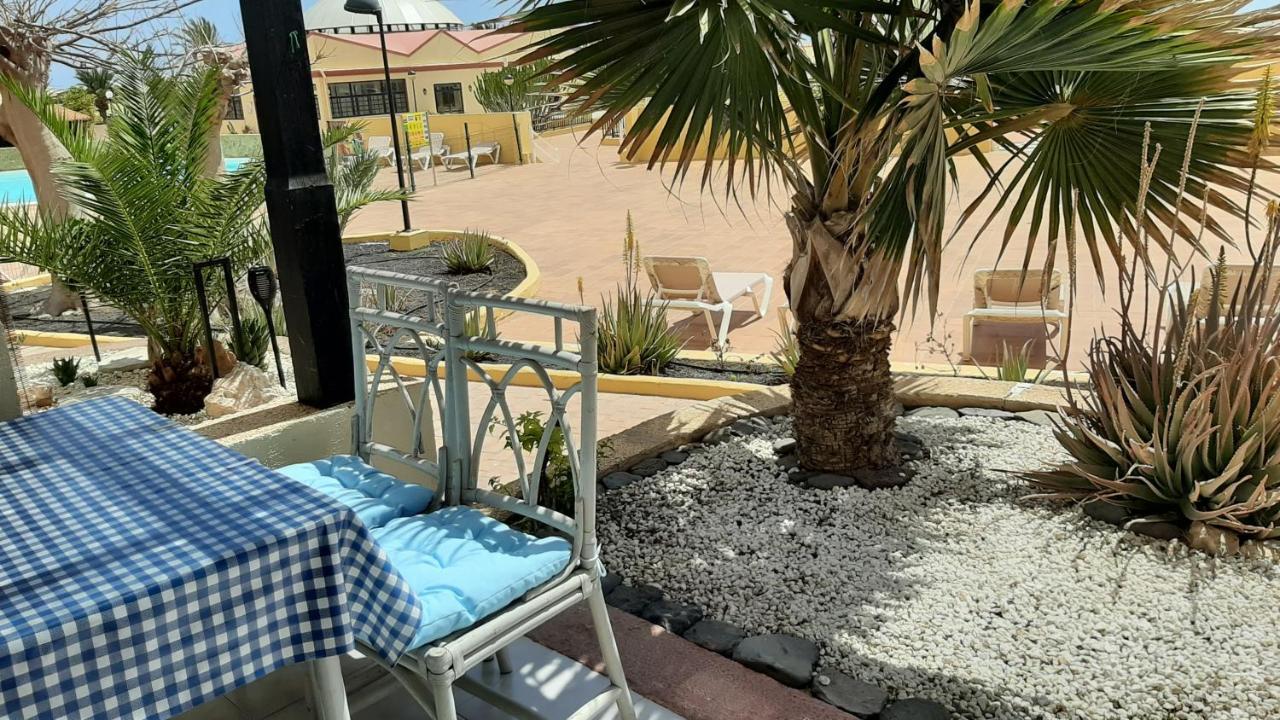 Oasis By The Pool