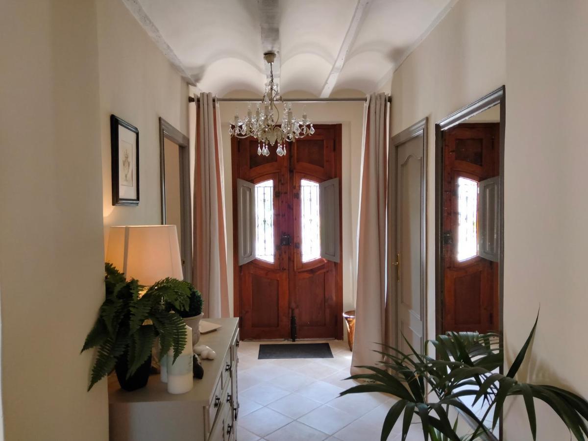 Les Penyetes Boutique Bed & Breakfast Campell