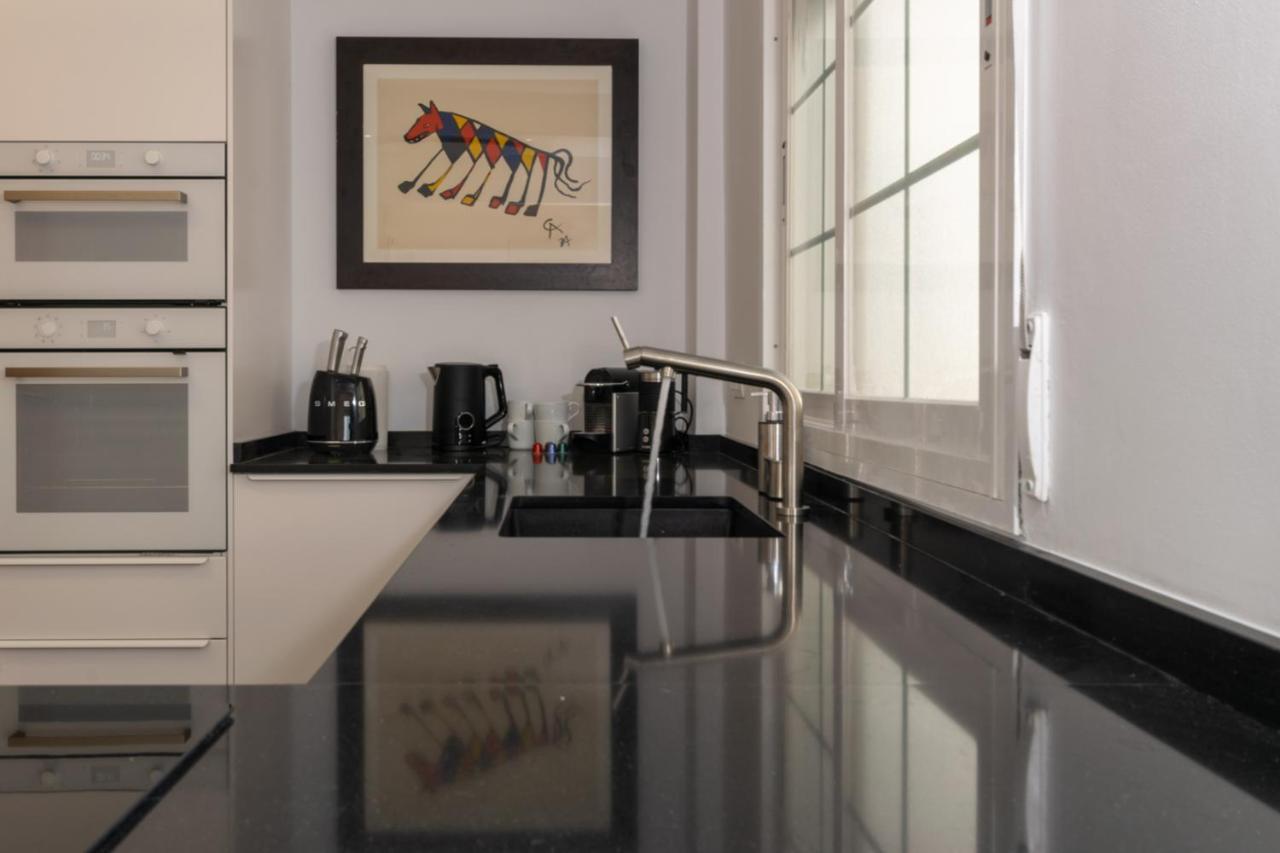 Luxury Penthouse: The Beacon At Punta De La Mona