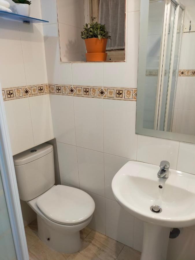 Center - Cisneros Apartamento