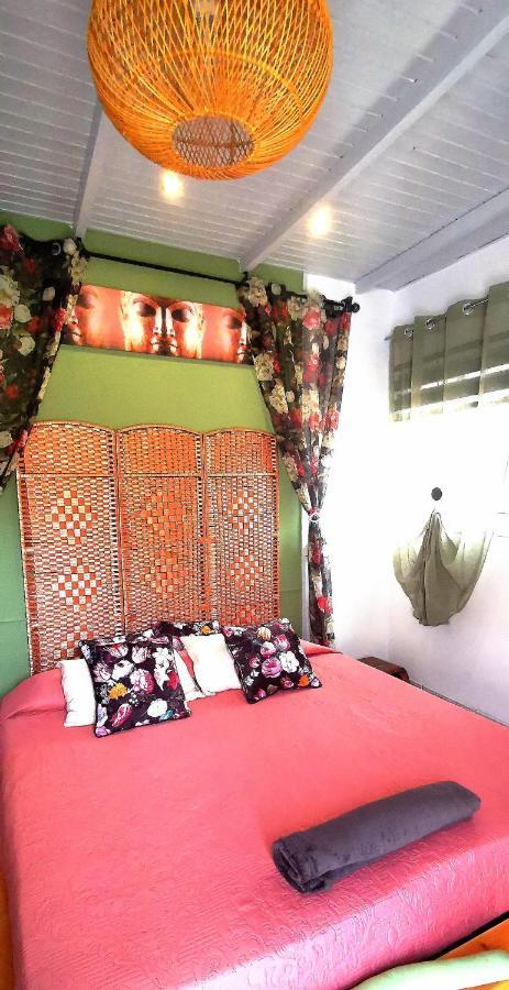 Country house Kikiki House *
