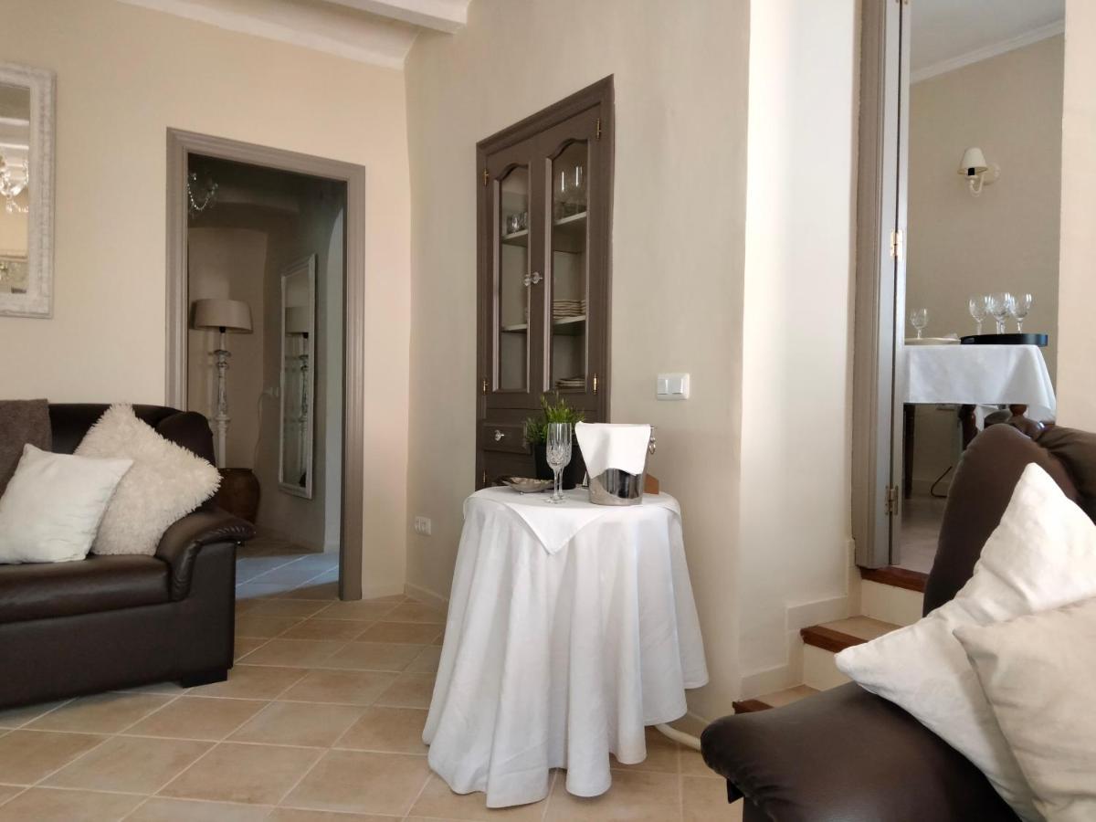 Bed & Breakfast Les Penyetes Boutique