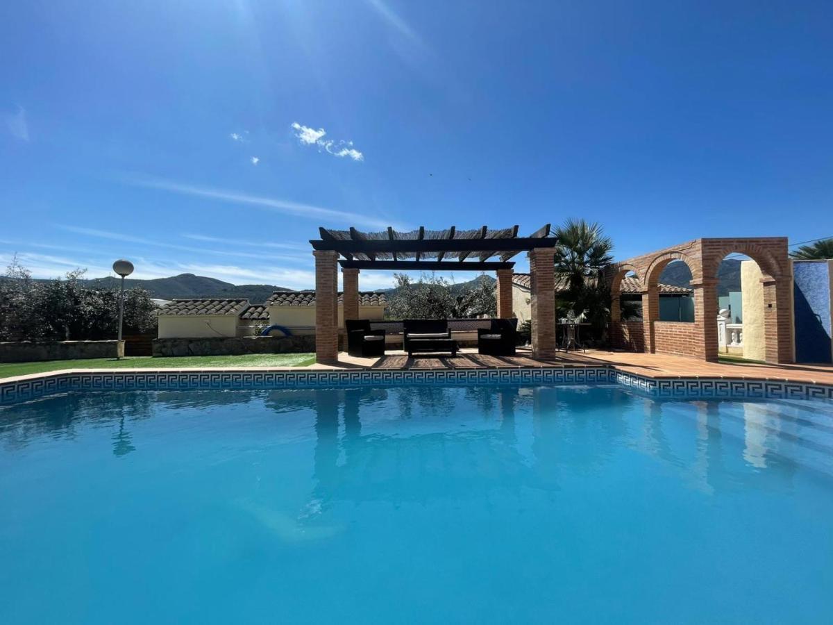 Finca El Garrofer Holiday home *