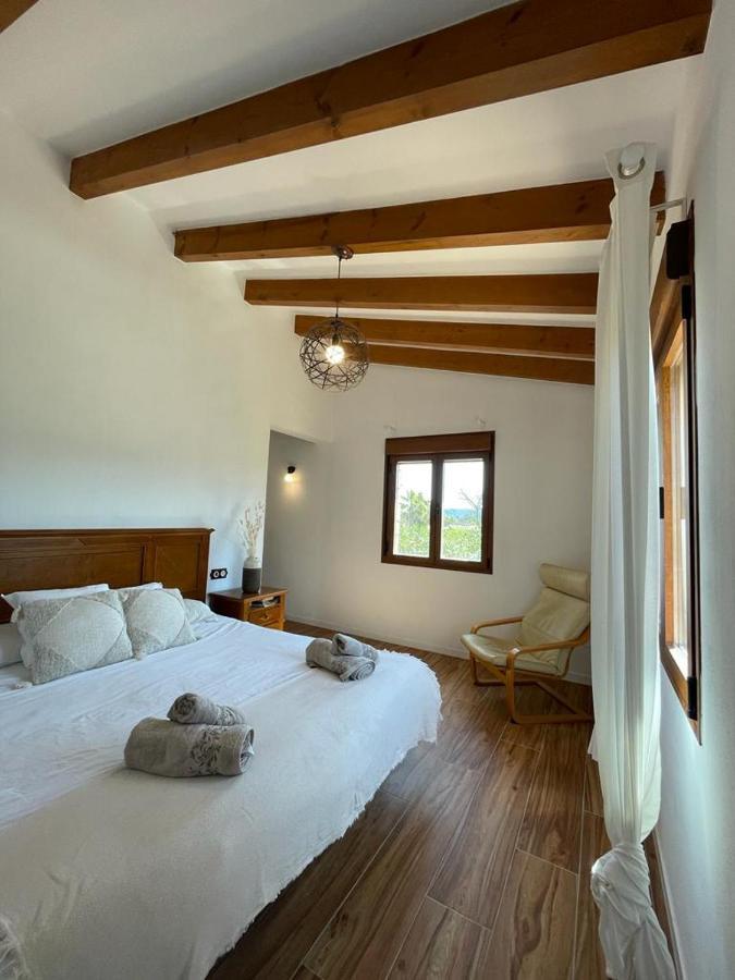 Finca El Garrofer Holiday home Jalon