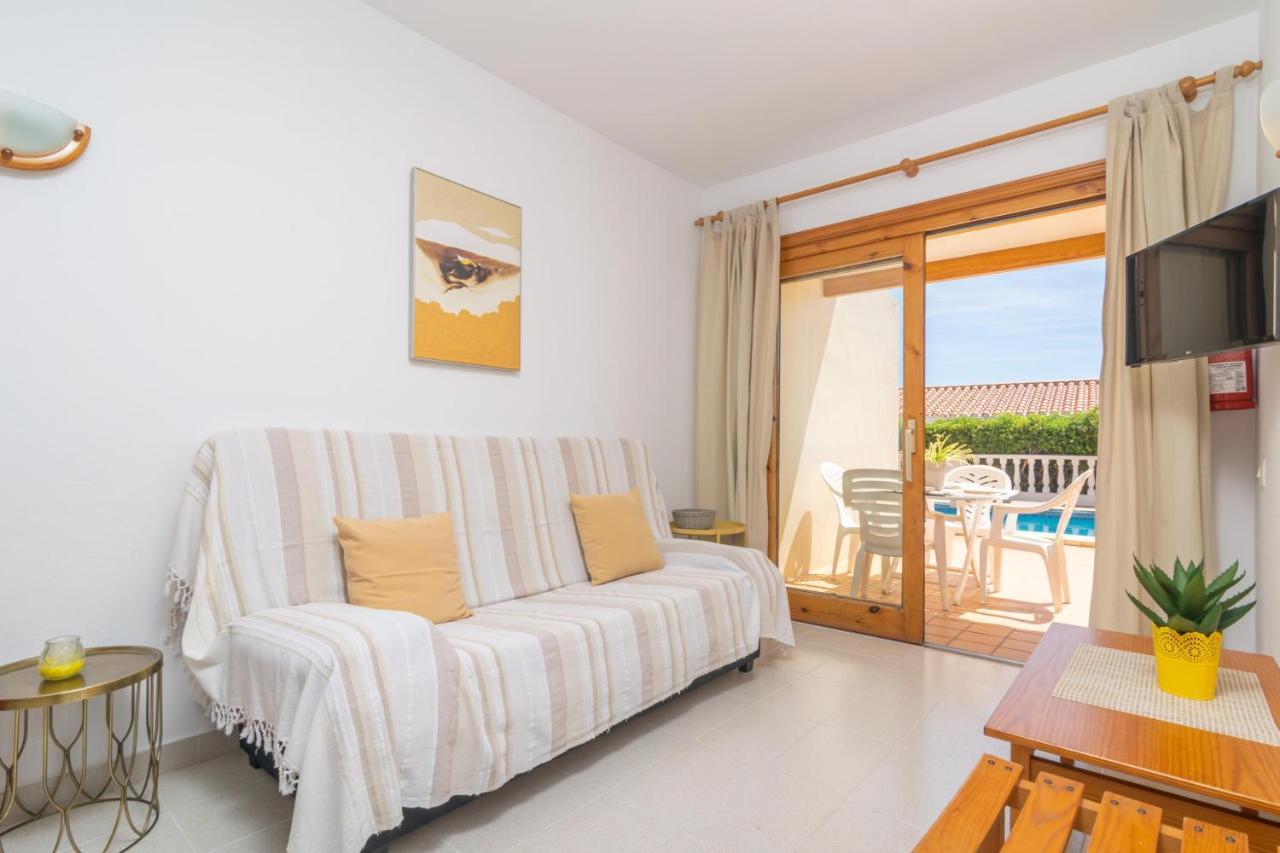 Victoria Cala En Porter (Menorca)