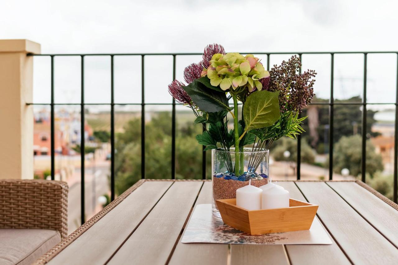 Atico Con Terraza-solarium Y Piscina 4-6 Personas Wifi A/c Apartment Roda
