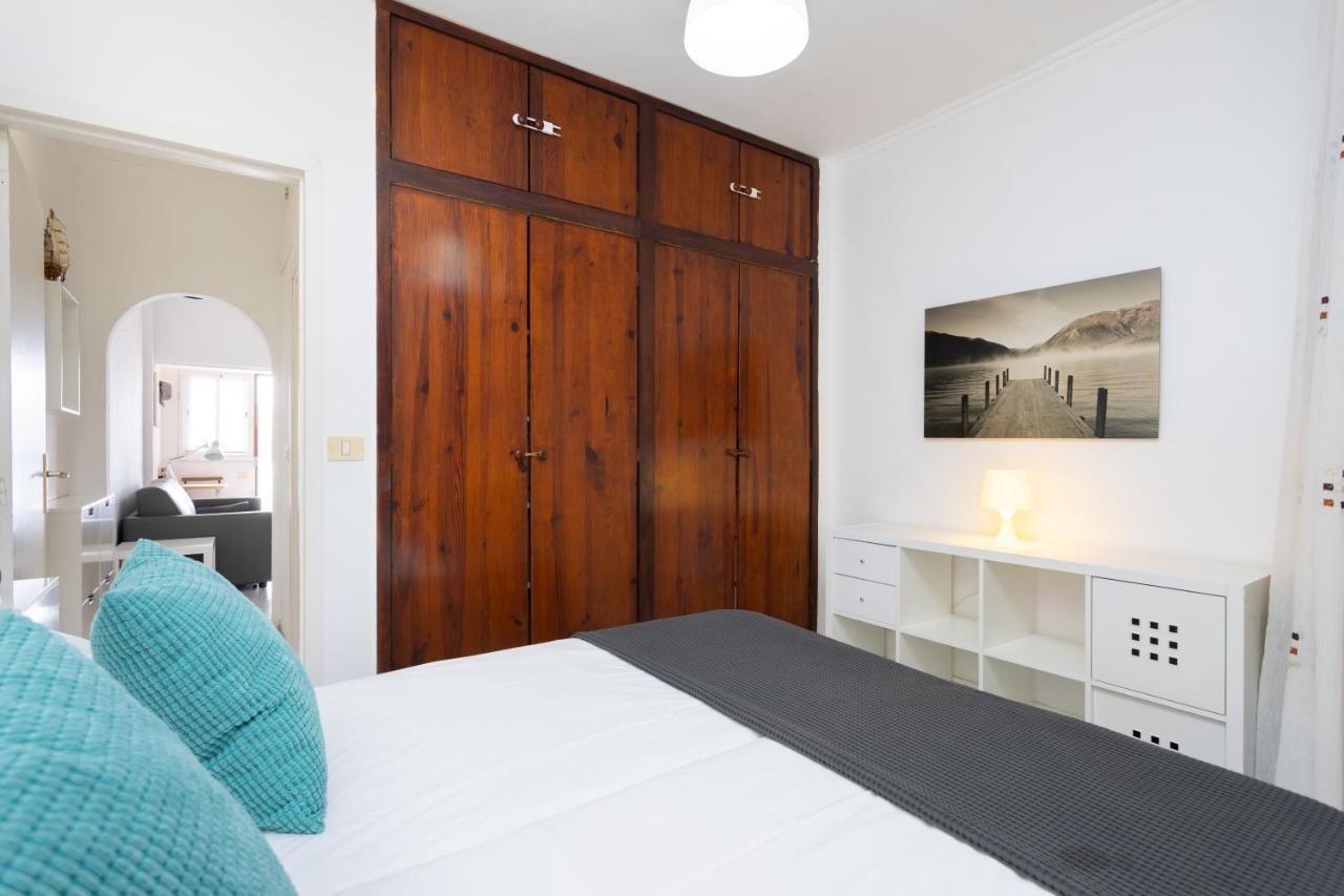 Comfortable At The Waterfront Apartment