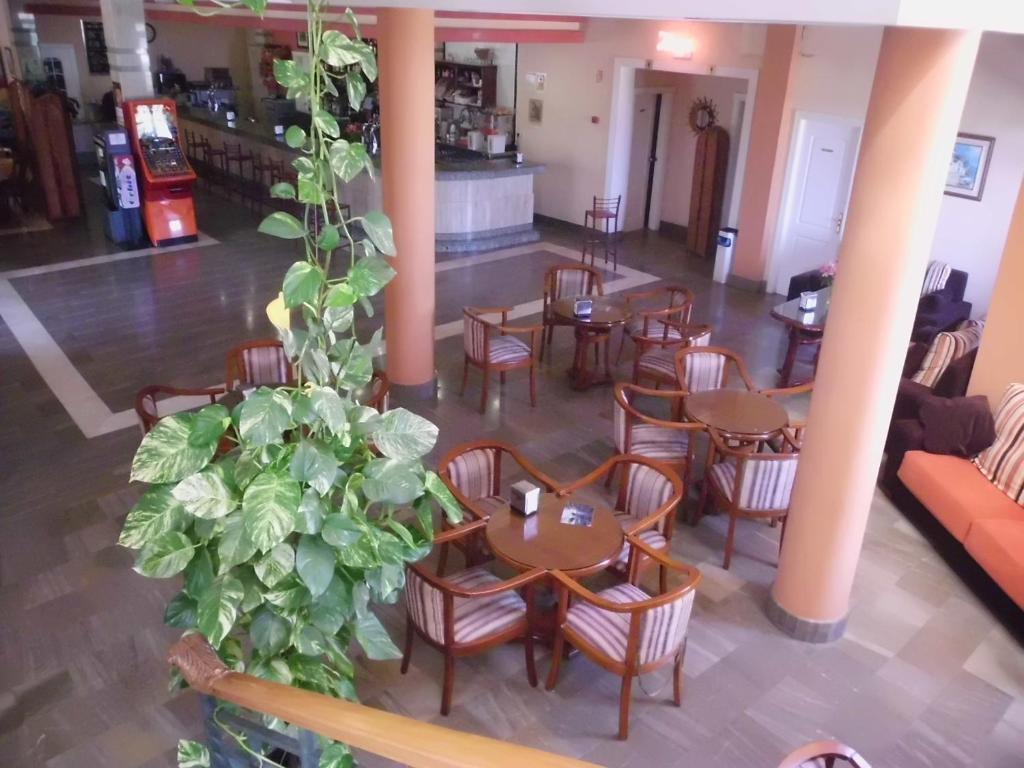 Escudo De Granada Hotel 2*