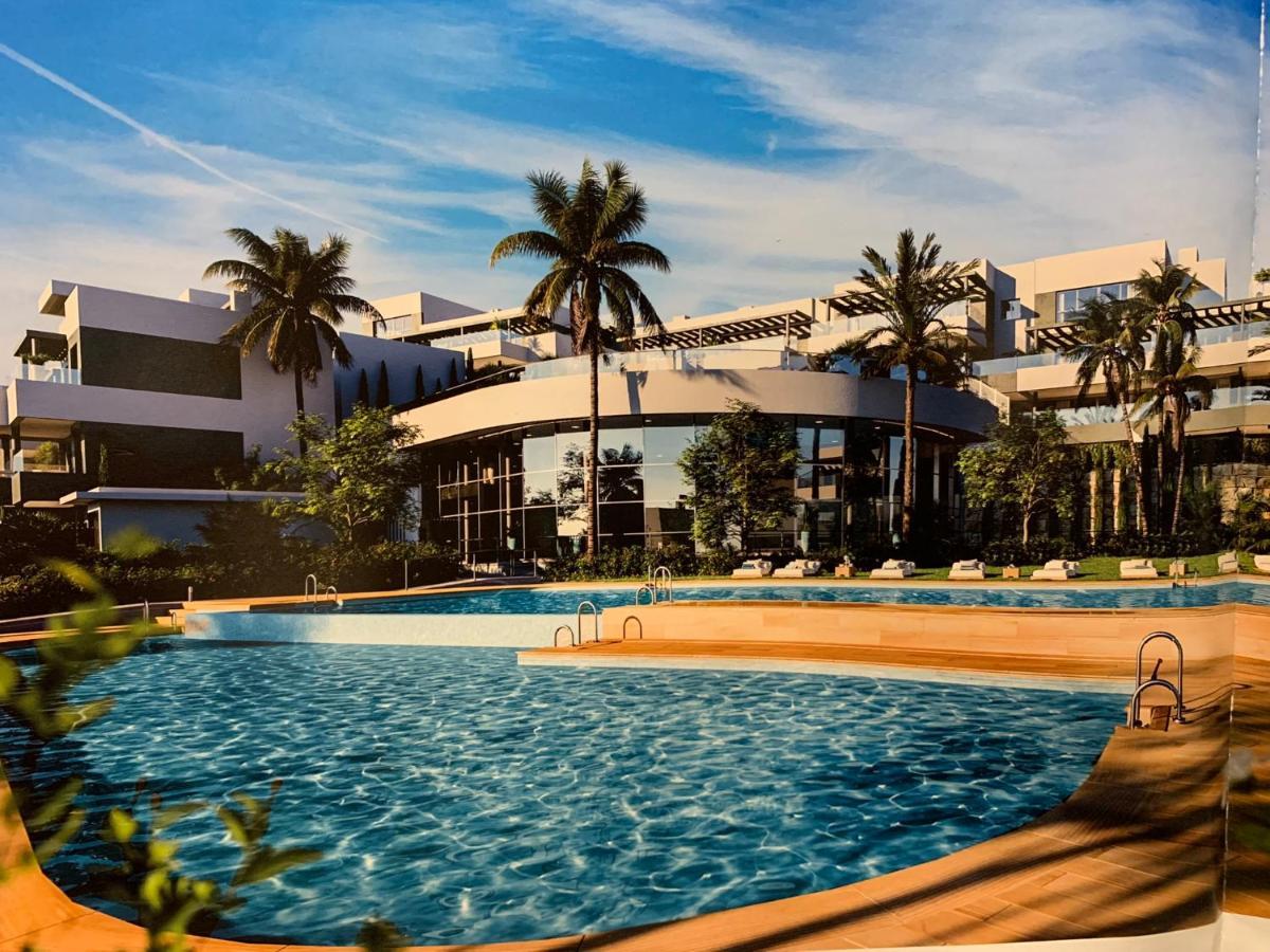 Apartamento Brand New Stunning 3 Bed Raised Ground Floor With Sea&pool&mountain View Indoor&outdoor Swimming Pools&gym Walking Distance To Port Casa Casu Estepona