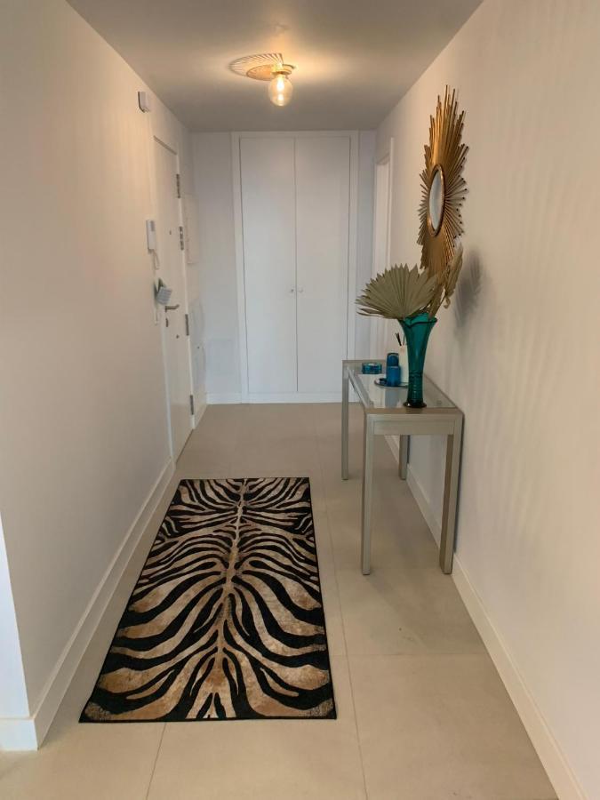 Apartamento Brand New Stunning 3 Bed Raised Ground Floor With Sea&pool&mountain View Indoor&outdoor Swimming Pools&gym Walking Distance To Port Casa Casu Estepona