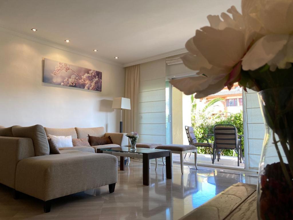 Bahía Visitahermosa * Marbella