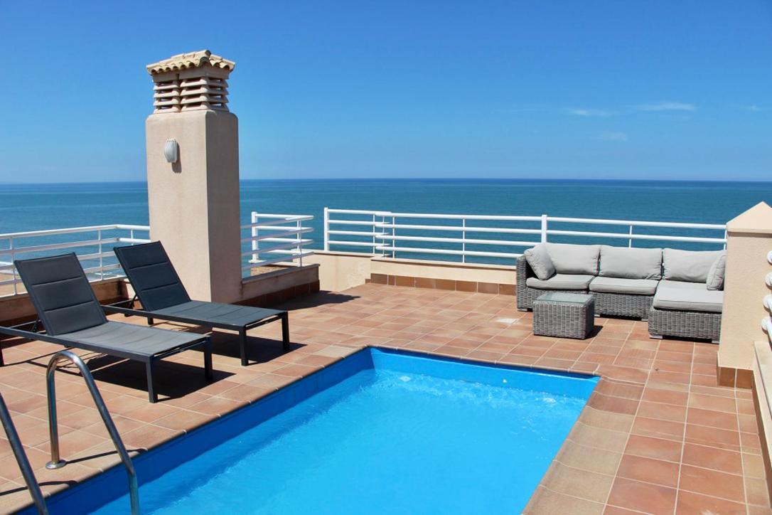 Atico Espectacular Piscina Privada Frontal Al Mar Dénia
