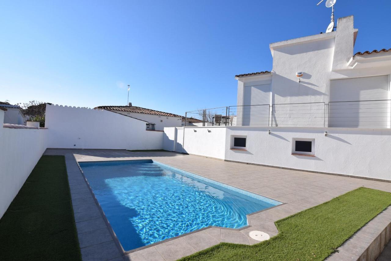 Casa Con Piscina Privada Y Cerca Playa Ref 382 Сasa de vacaciones