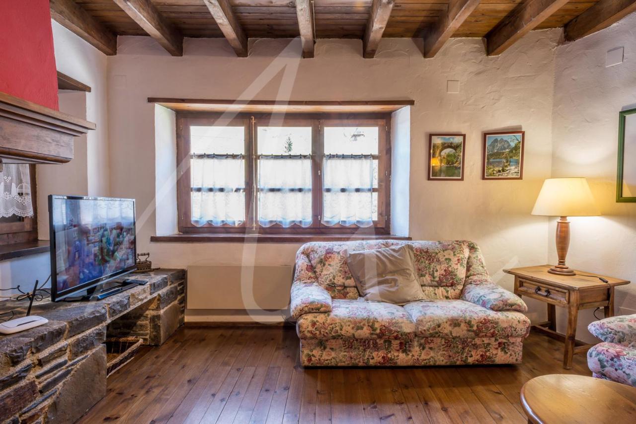 Casa Uvago By Seamount Salardú