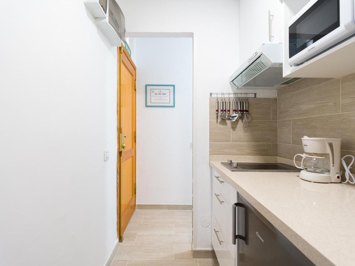 Apartment Studio Next To Las Canteras Beach - Wifi *