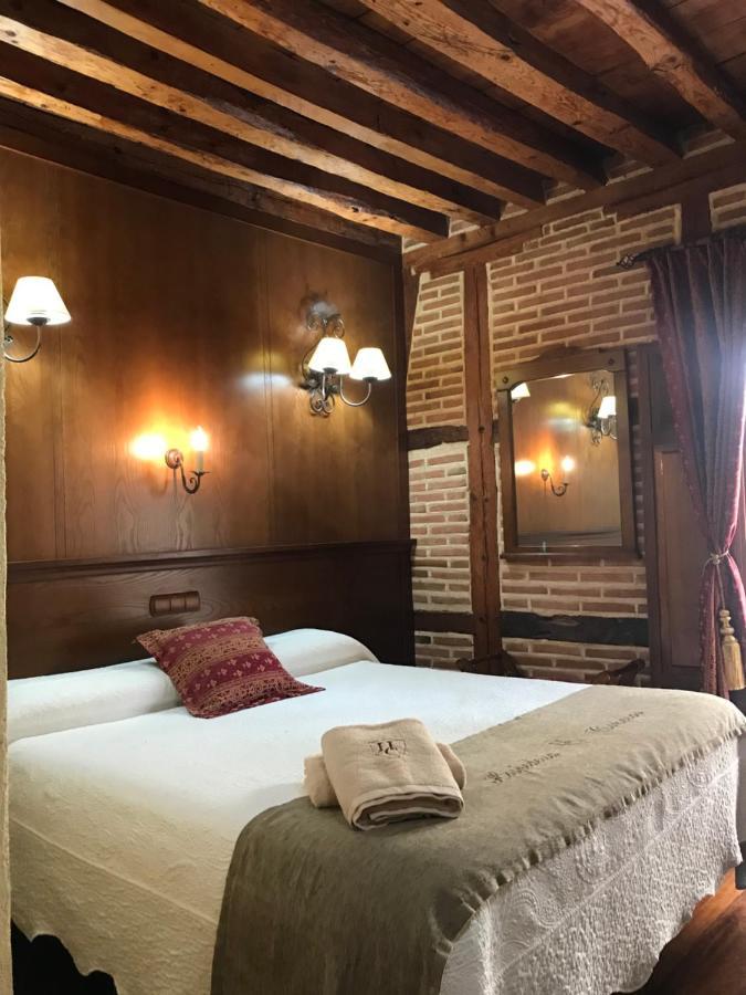 Hospederia Casa De Cisneros Pensión 2*