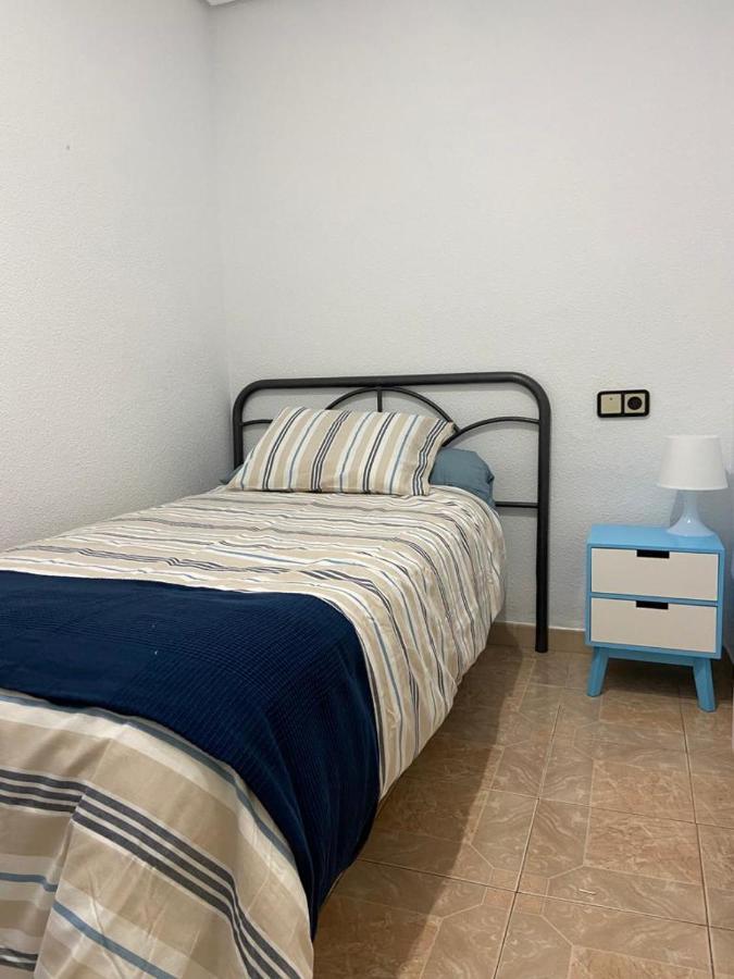 Precioso Apartamento Con Terraza. Apartamento *