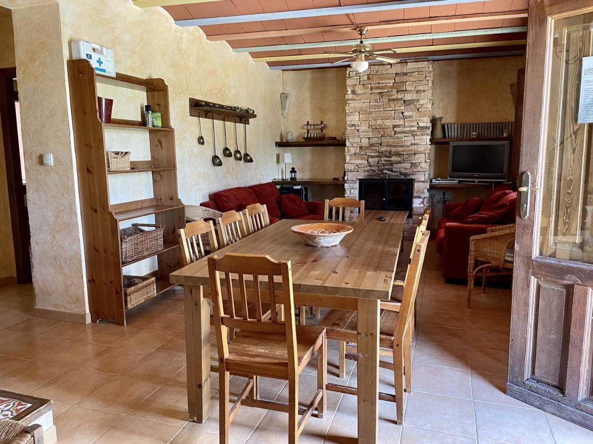 Casa Ramoncico. El Campillo Blanca