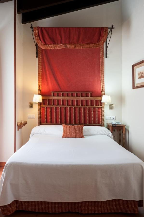 Murillo Hotel 2*