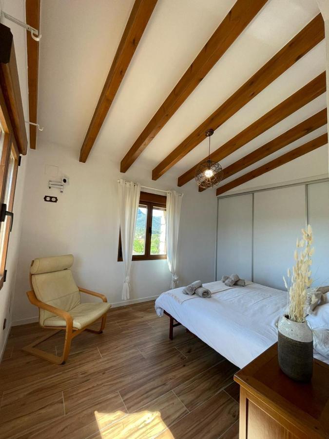 Finca El Garrofer Holiday home *