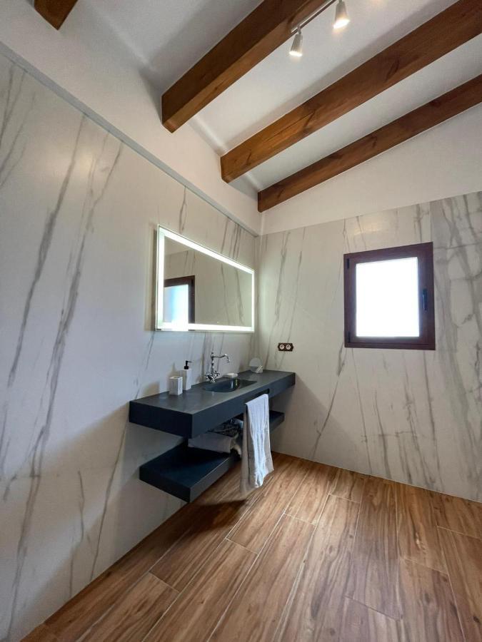 Finca El Garrofer Holiday home *