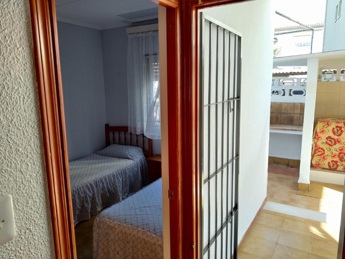 Holiday home Casa Chalet Independiente En Calle Privada