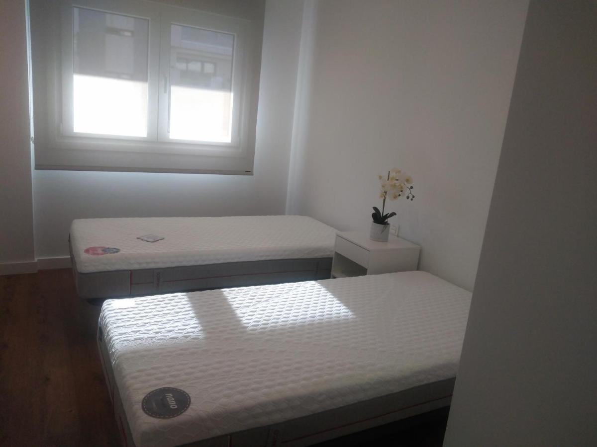 Piso Nuevo Con Piscina Cerca De Parque Familias Y Playa De