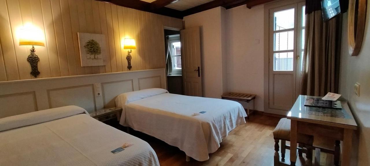 Hotel De 2*