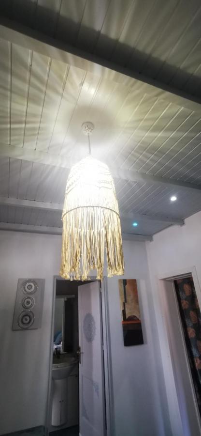 Kikiki House Country house