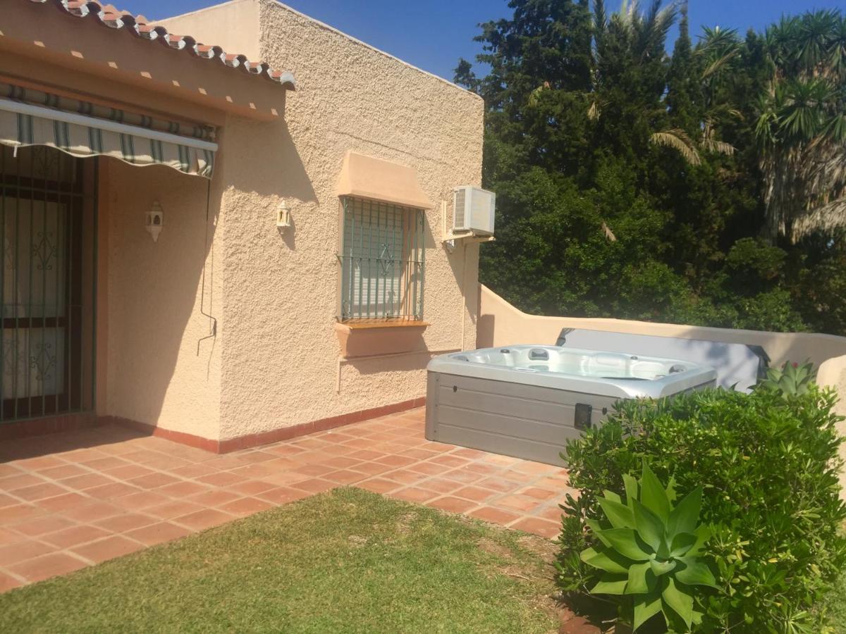 Villa Marbesa With Jacuzzi *
