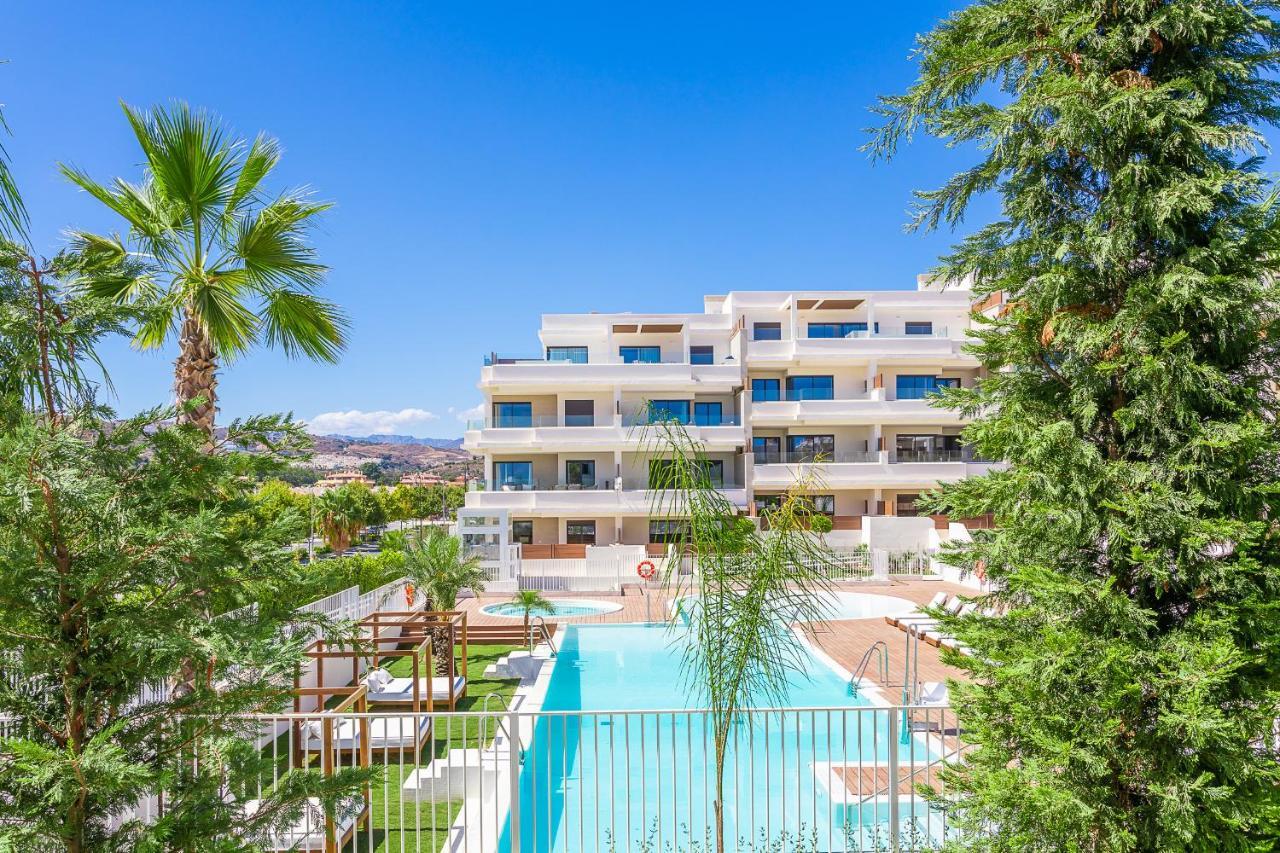 Luxury Vida Feliz With Sea View 5 Min Walk To The In Jardinana Lotus La Cala De Mijas, Malaga