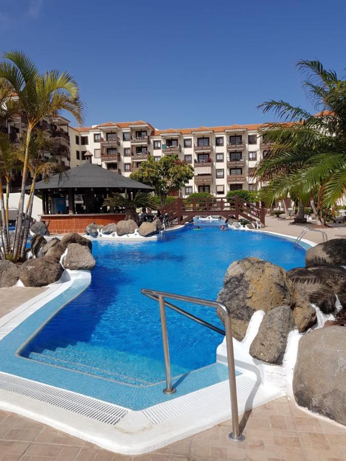 A Charming With A Swimming Pool Apartment