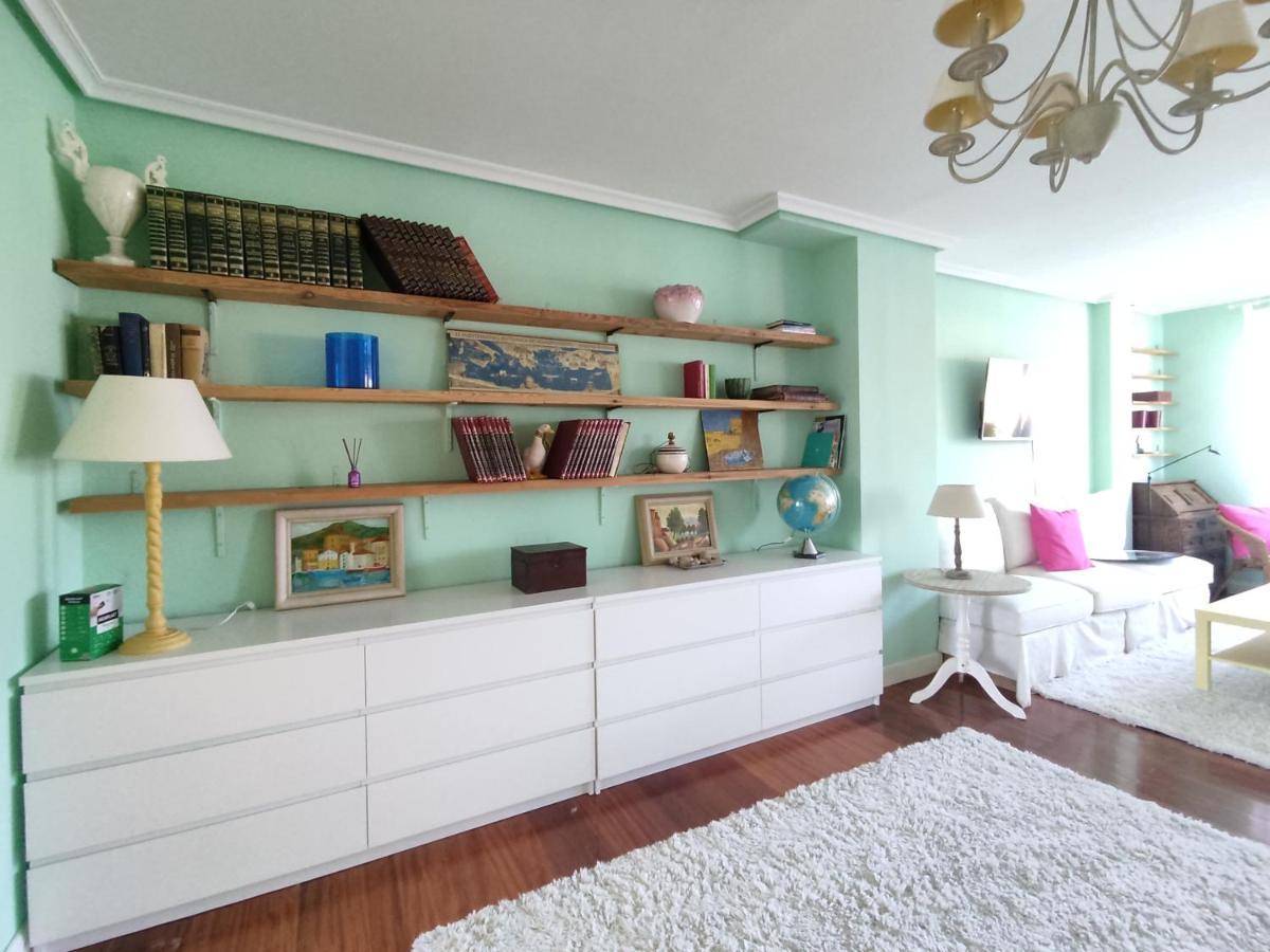 Precioso Y Céntrico Piso En Apartamento *