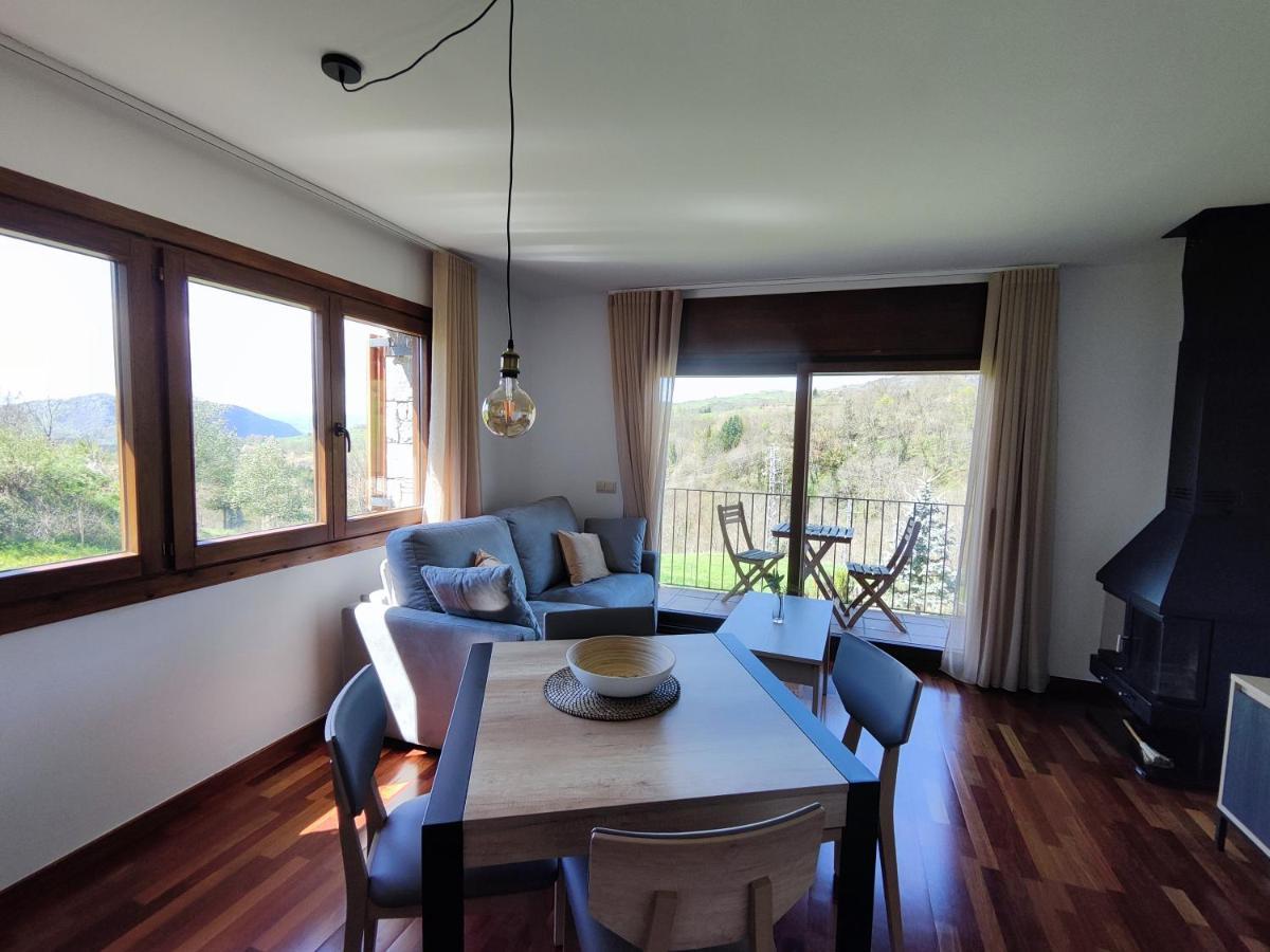 Allotjaments Paratge Fabas Apartamento